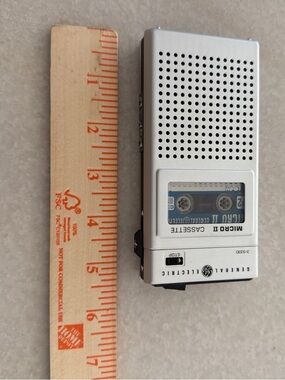 Vintage 1980s Portable Micro Cassette Player Recorder